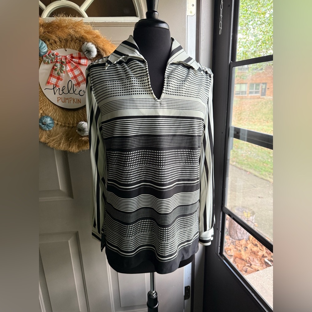 Vintage Montgomery Ward black white striped pull-over knit blouse, size large